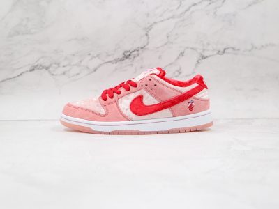 Strangelove-x-Nike-SB-Dunk-Low-Pro-QS-scaled-qx8semjwprt86ewj2t0ddzt6qzv7oshfkz7pvex4mw