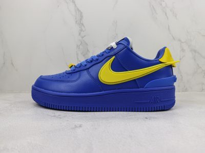 Tênis Nike Air Force 1 Azul e Amarelo