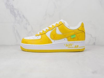 Tênis Nike Air Force 1 Louis Vuitton Amarelo